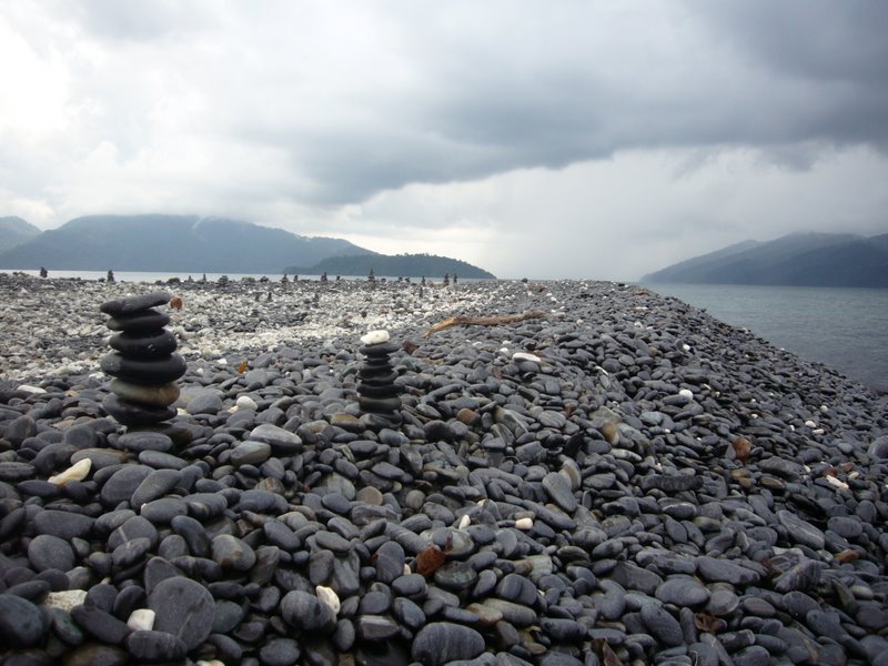 Black pebble island
